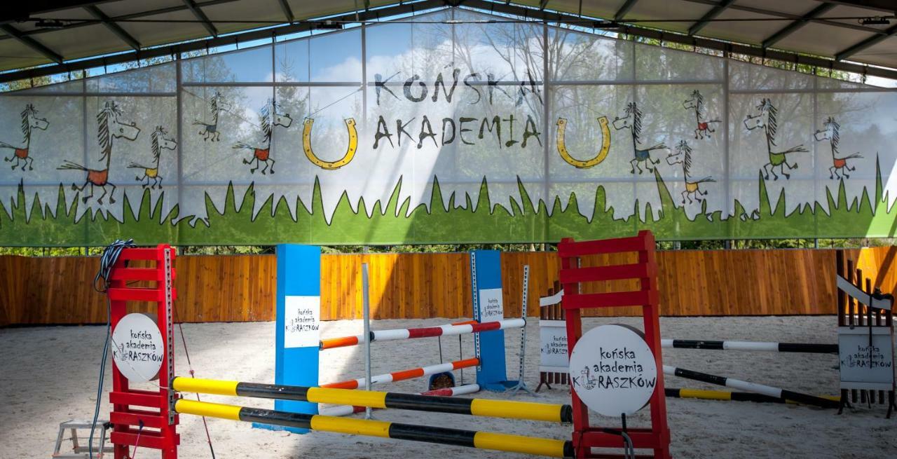 Hotel Akademia Kuraszków Kuraszkow  Exterior foto